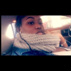 Meet your Posher, Ashanta